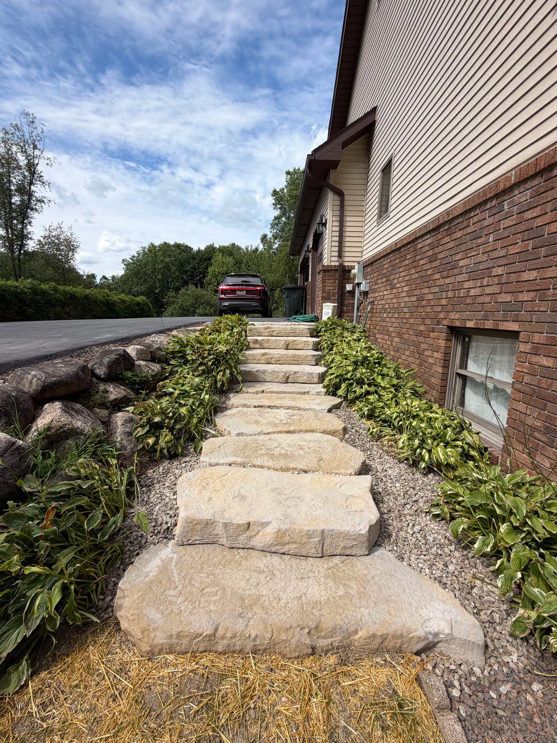 Gallery photos for Natural Stone Stairway Built for Daily Use and Lasting Curb Appeal: Image #1