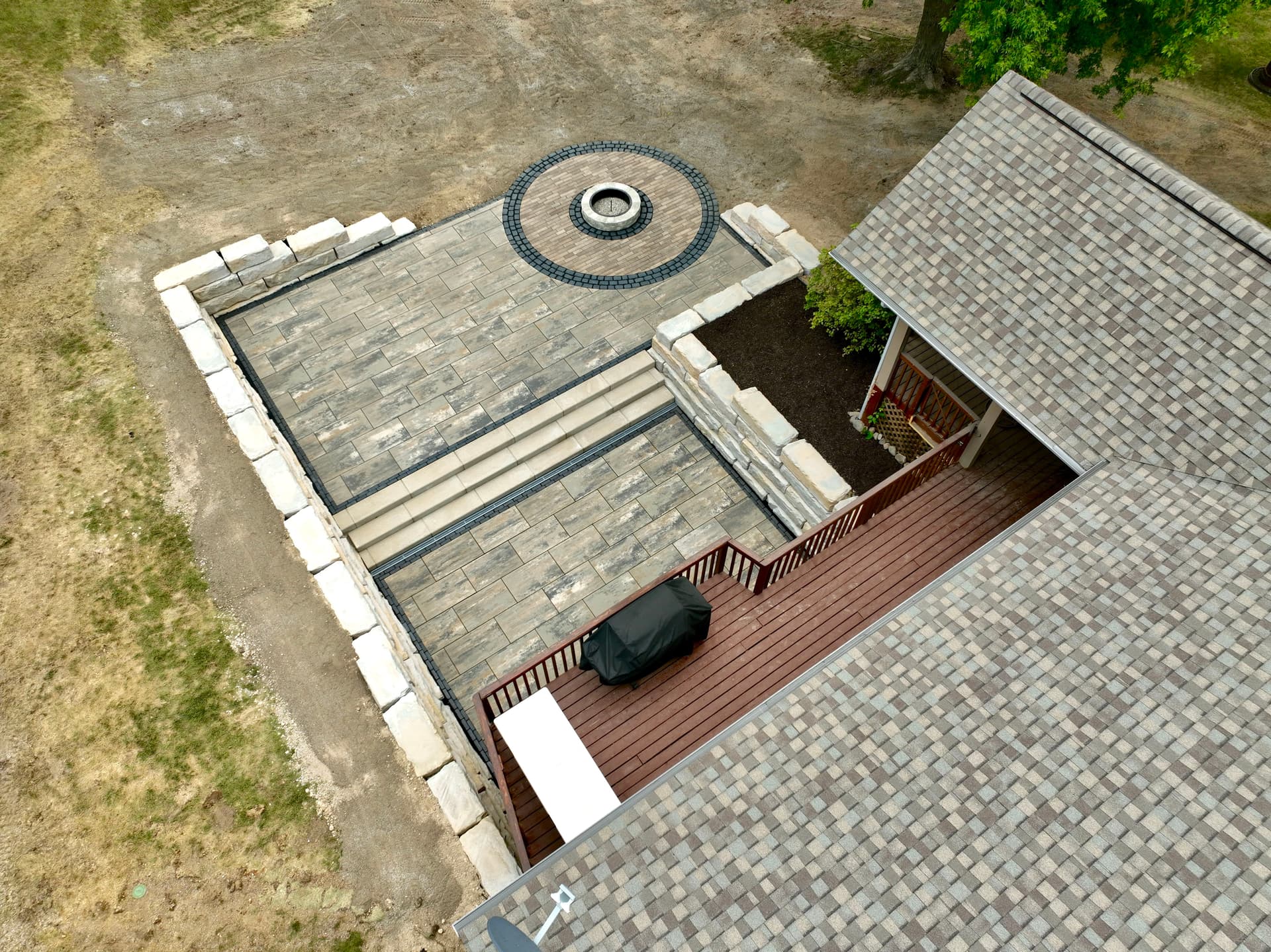 Gallery photos for Unilock Patio and Retaining Wall Build in Whitmore Lake: Image #1