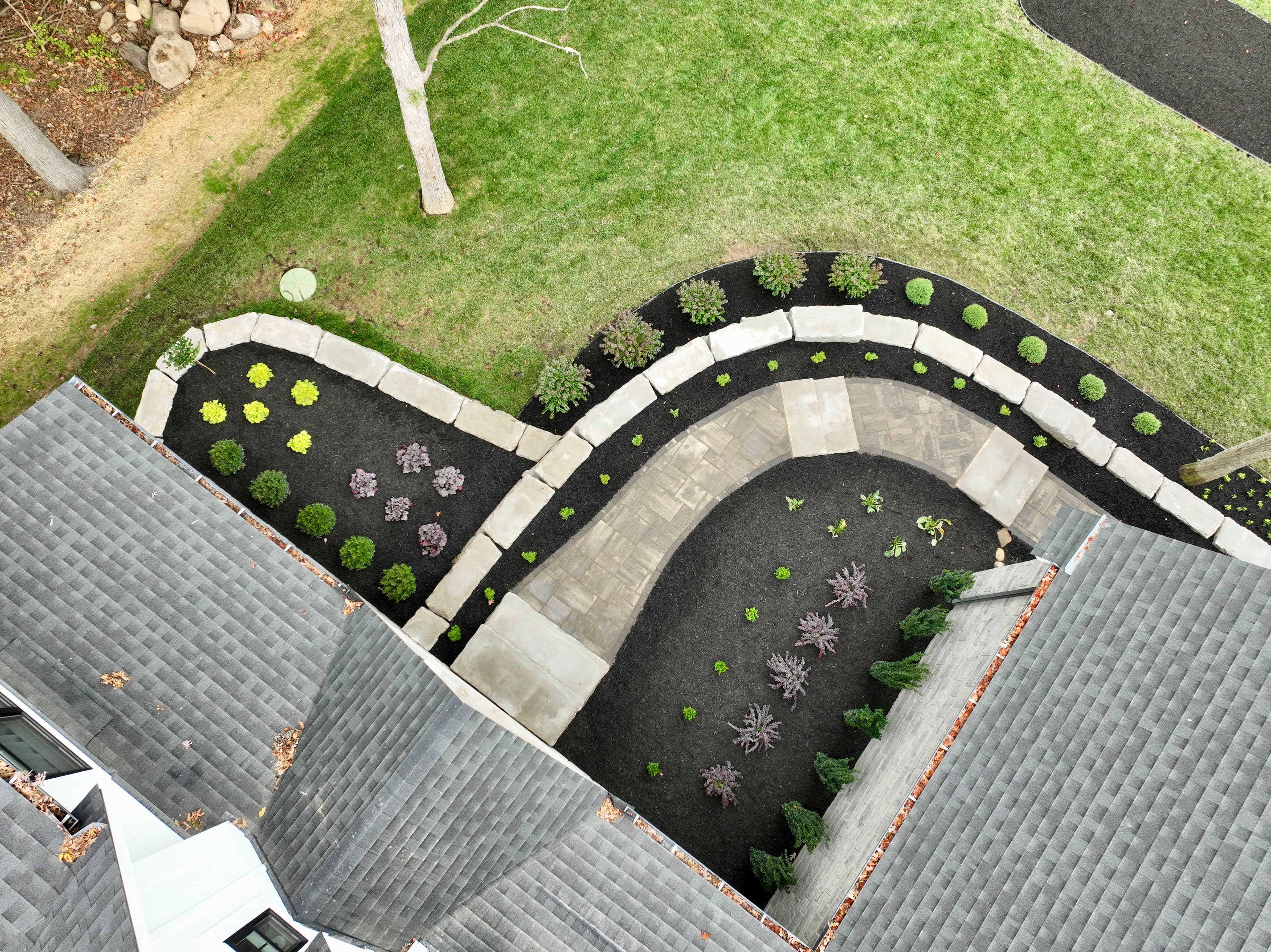 Project Elegant Garden Pathway and Retaining Walls Retreat image