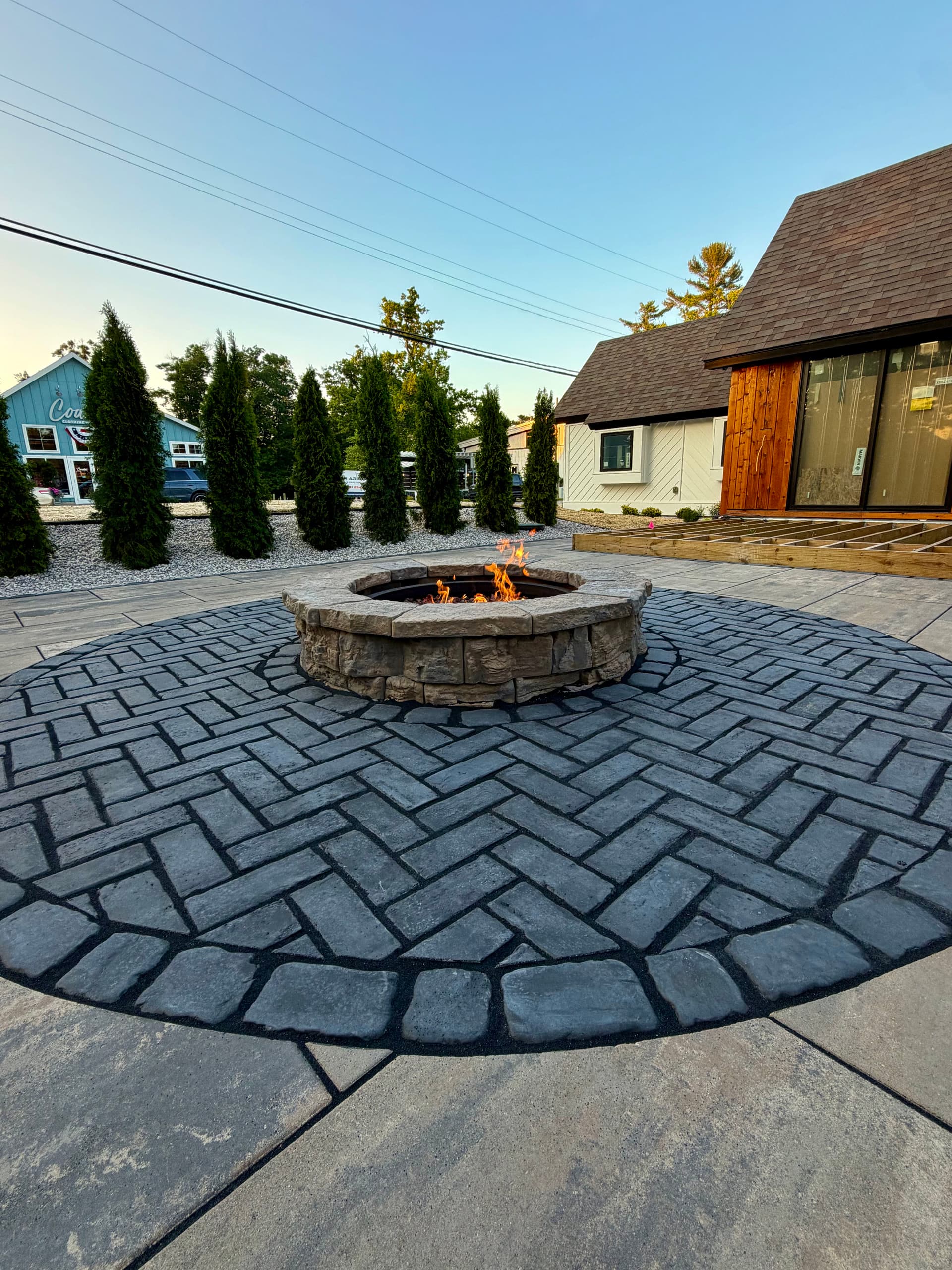 Gallery photos for Unilock Beacon Hill XL Patio with Gas Fire Pit in Glen Arbor: Image #2